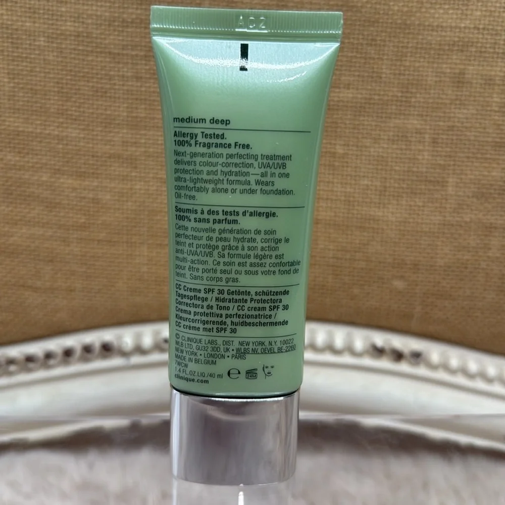 Clinique SUPERDEFENSE CC CREAM COLOR MEDIUM DEEP 40ML